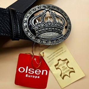 NWT- OLSEN EUROPE,  VINTAGE, CROWN INSIGNIA BELT, US- 4 & and 10 ladies